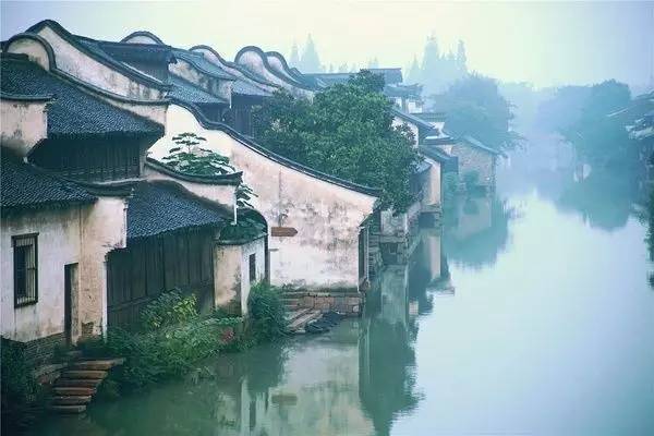 江南水乡的粉嫩传说，杭州美女图鉴