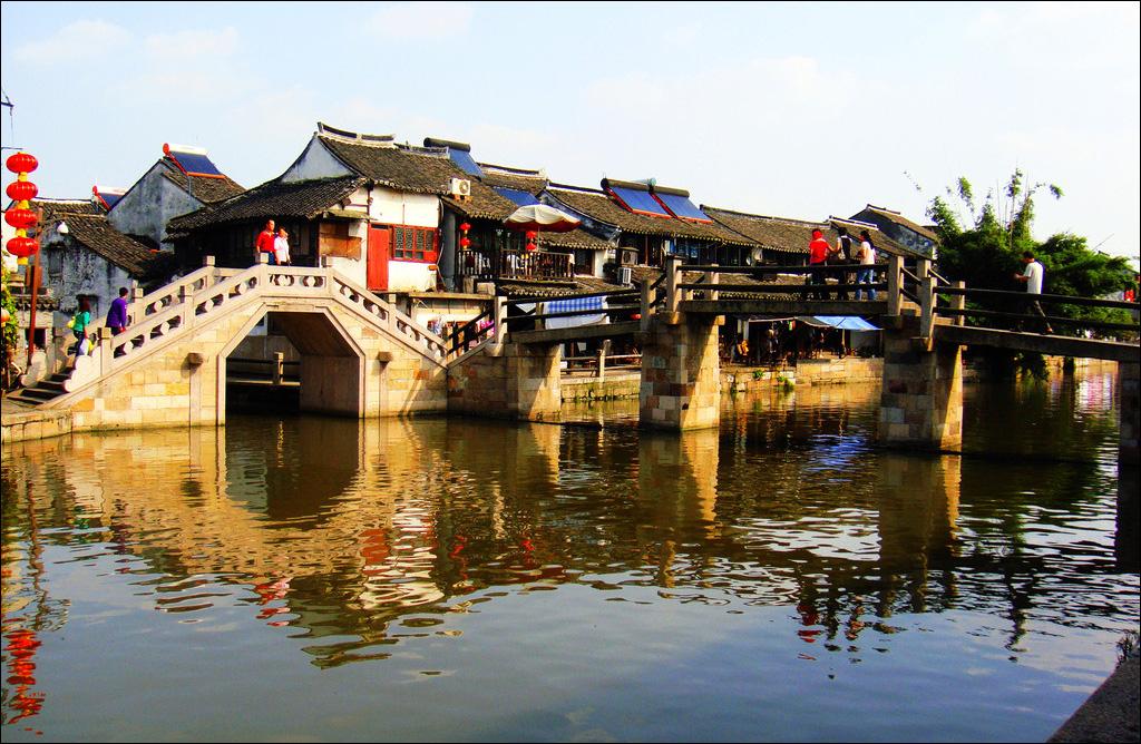 江南水乡风情，杭州千绣的艺术之旅