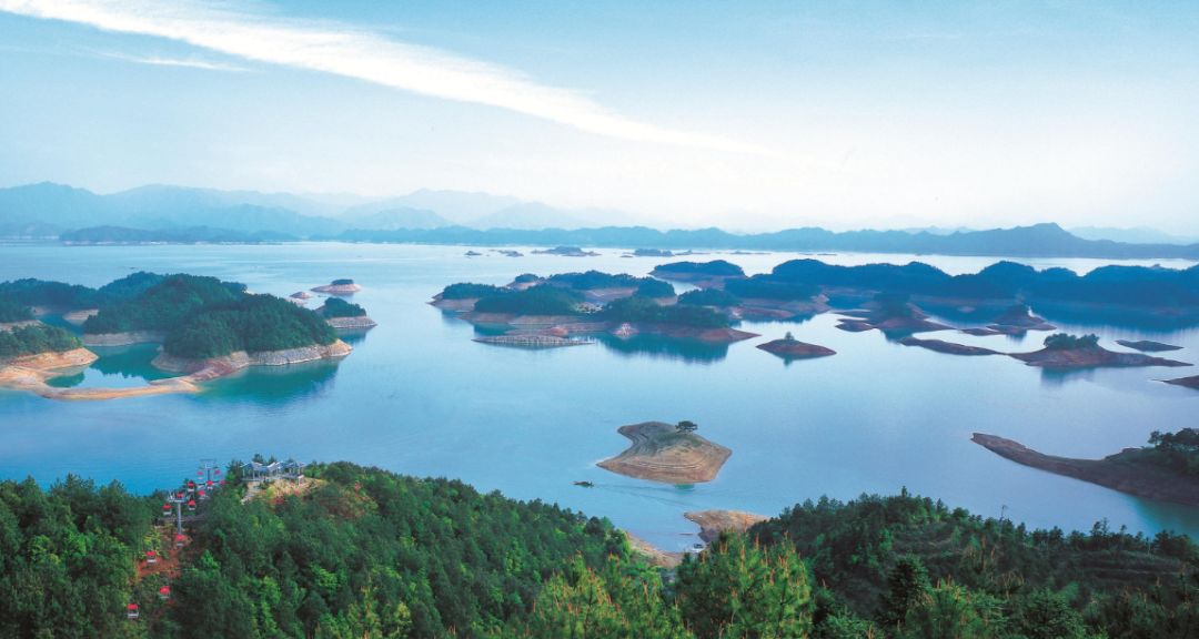 千岛湖风光，杭州湖畔的美女与自然美景